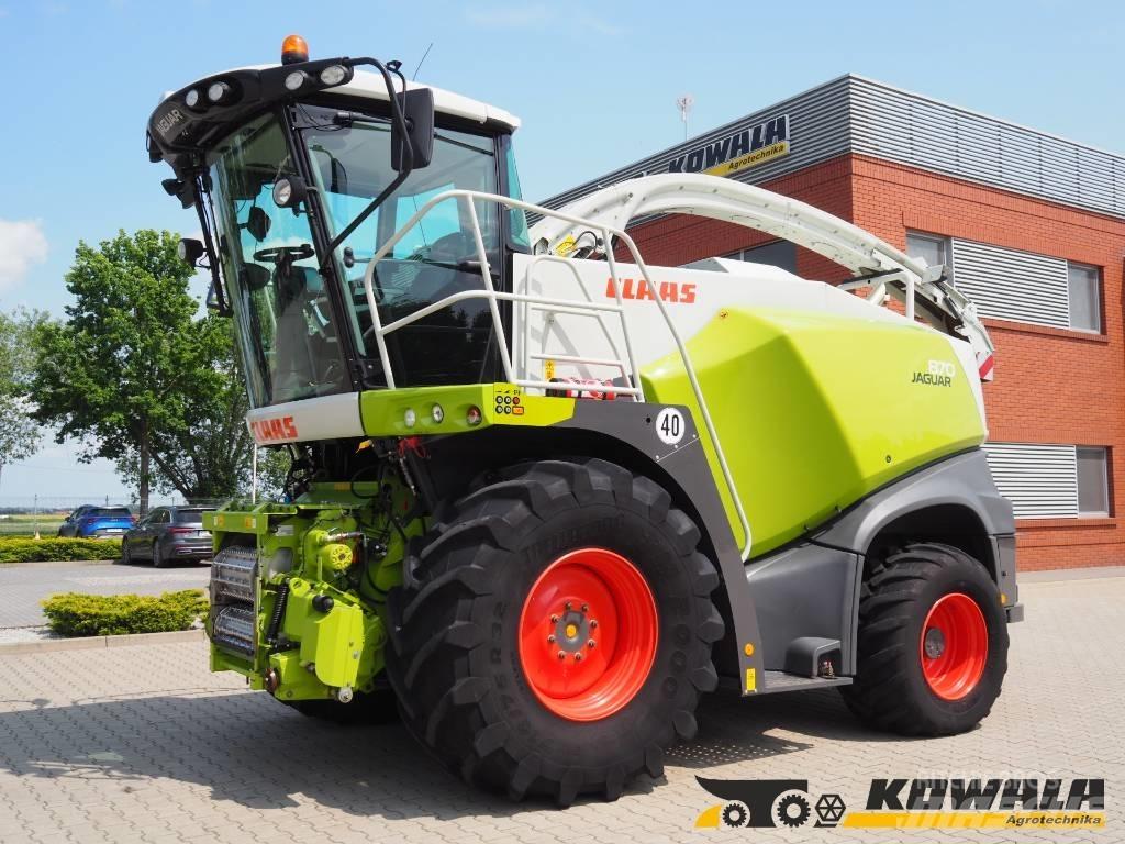 CLAAS Jaguar 870 4WD علافات ذاتية الدفع