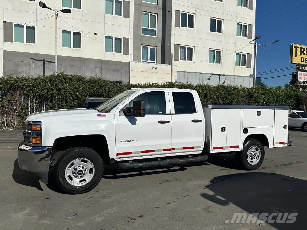 Chevrolet 2500 HD شاحنات خفيفة/مفصلية الجوانب