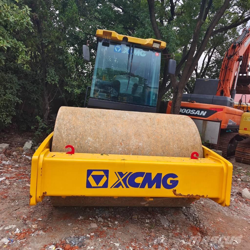 XCMG XS 223 J مداحل أحادية الأسطوانة
