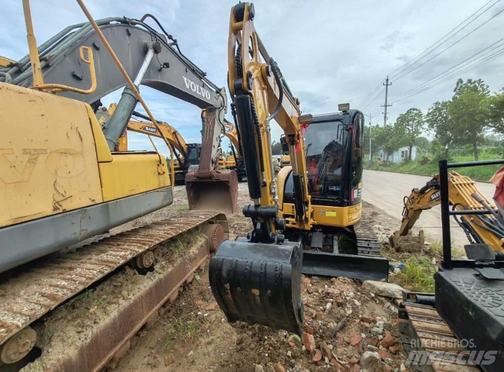 CAT 303.5 E حفارات صغيرة أقل من 7 طن (حفارات صغيرة)