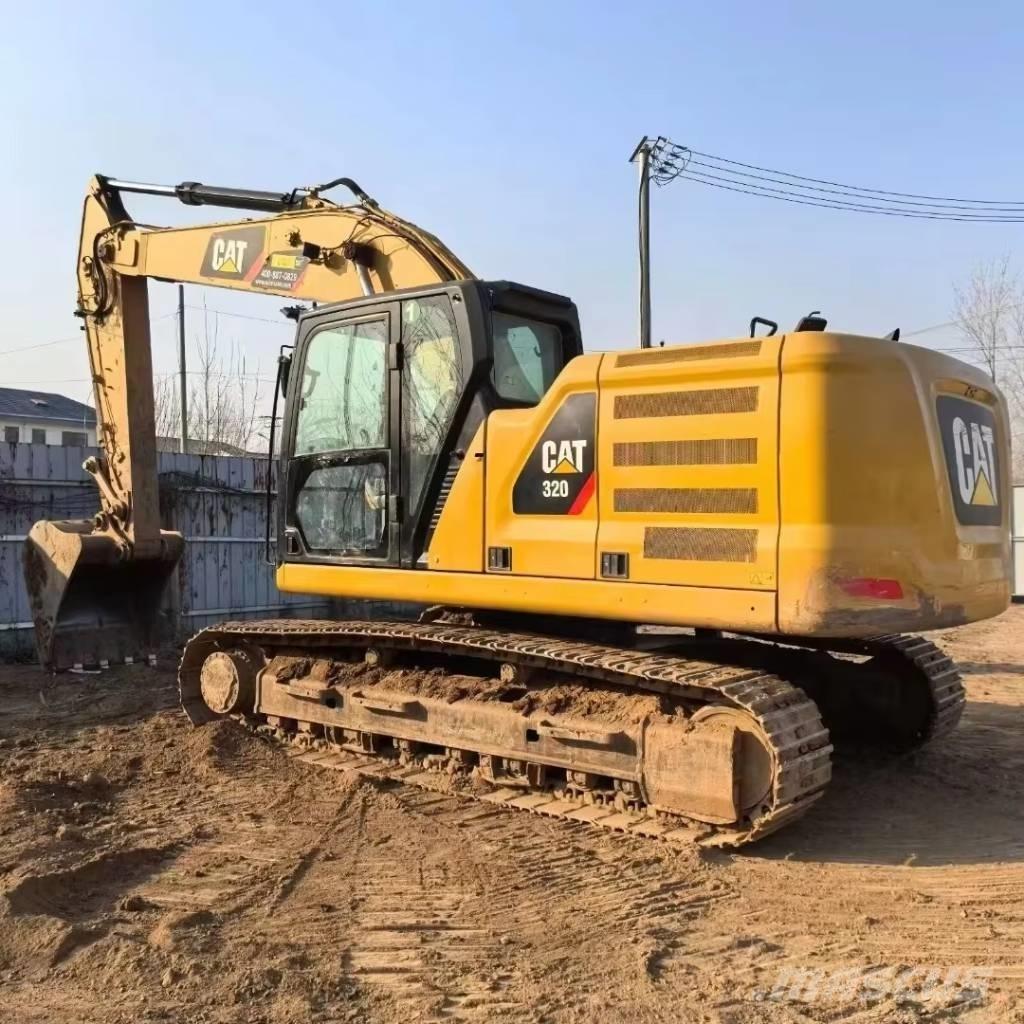 CAT 320D حفارات زحافة