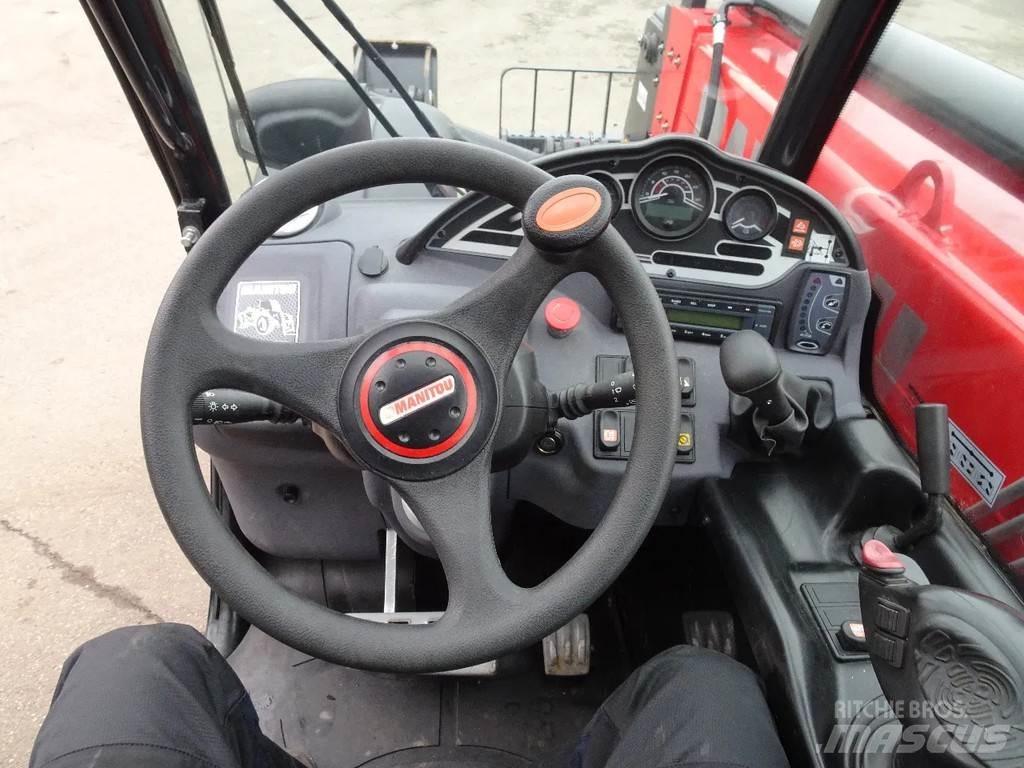 Manitou MT1033 مناولات متداخلة