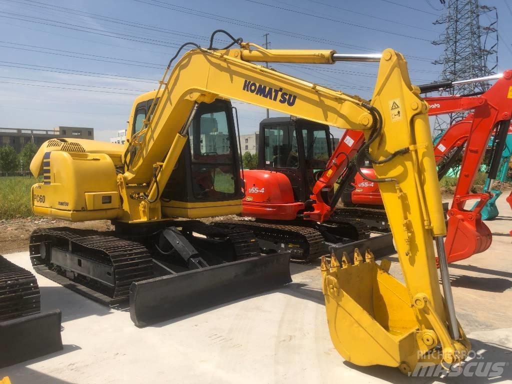 Komatsu PC 60 حفارات زحافة