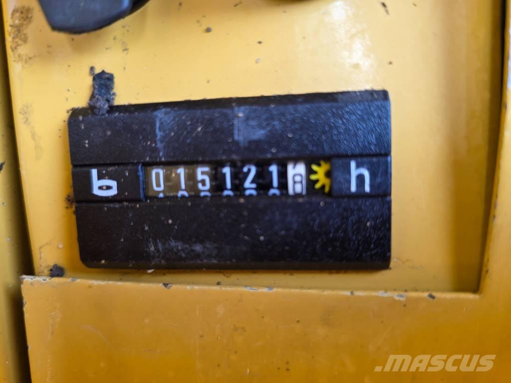 CAT 312 M حفارات بعجل