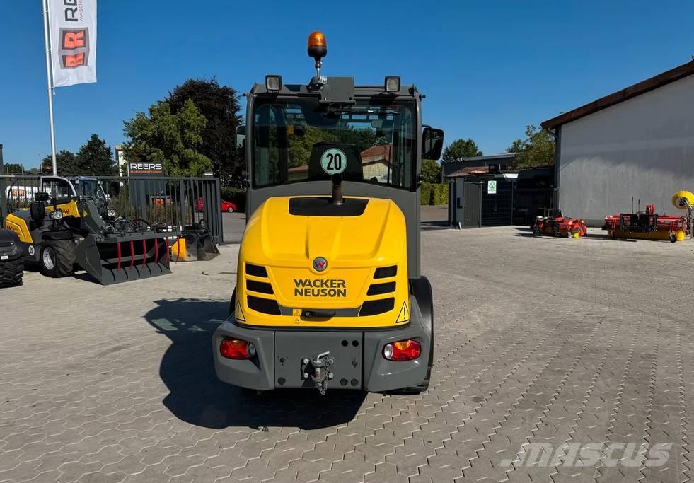 Wacker Neuson WL 38 لوادر بعجل