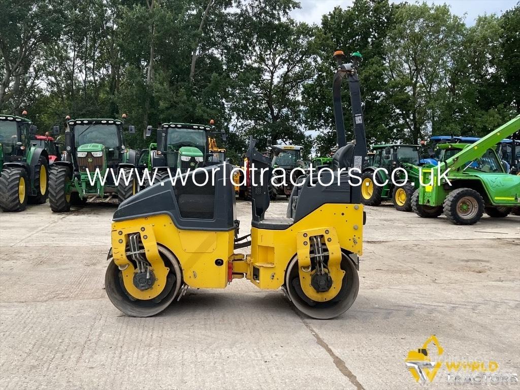 Bomag BW 120 مداحل مزدوجة