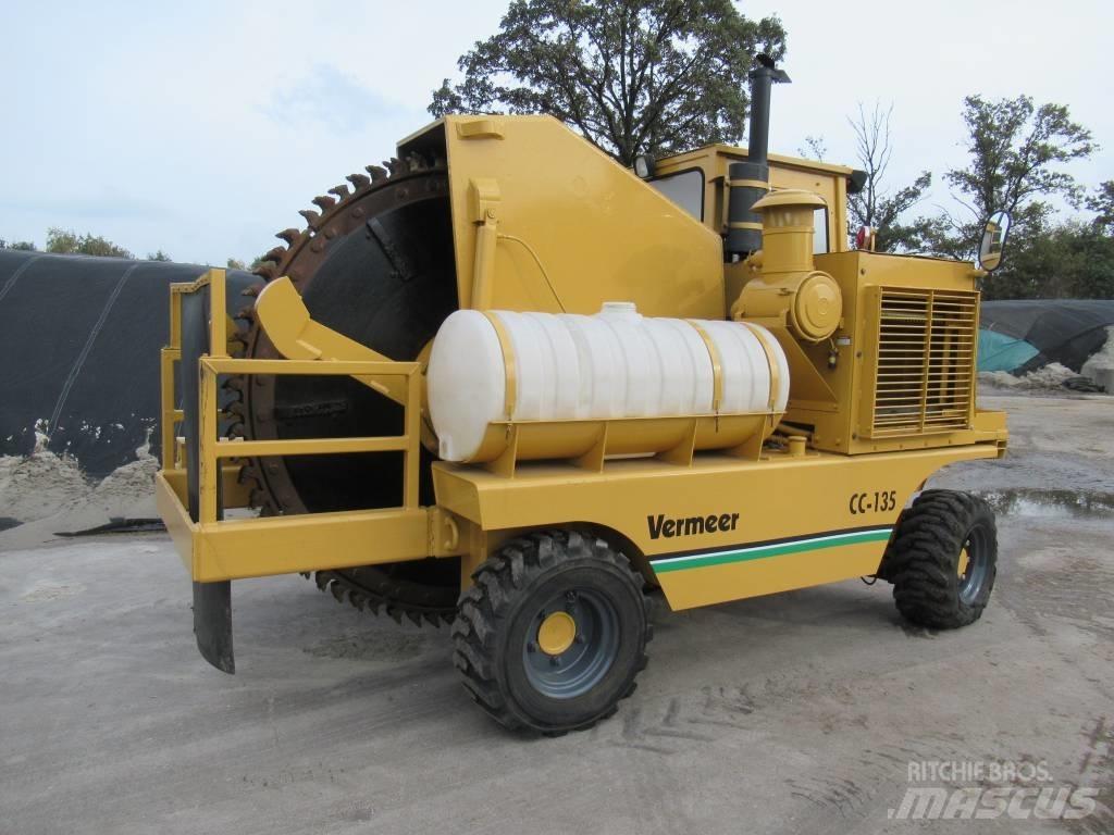 Vermeer CC135 ماكينات حفر خنادق