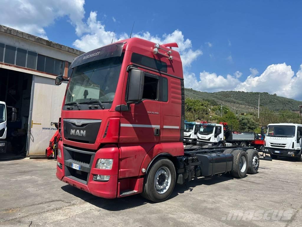 MAN TGX 26.440 شاحنات مسطحة / أوناش