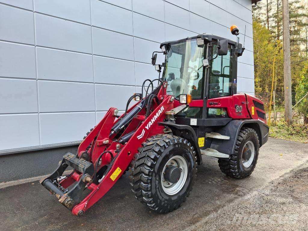 Yanmar V 80 لوادر بعجل