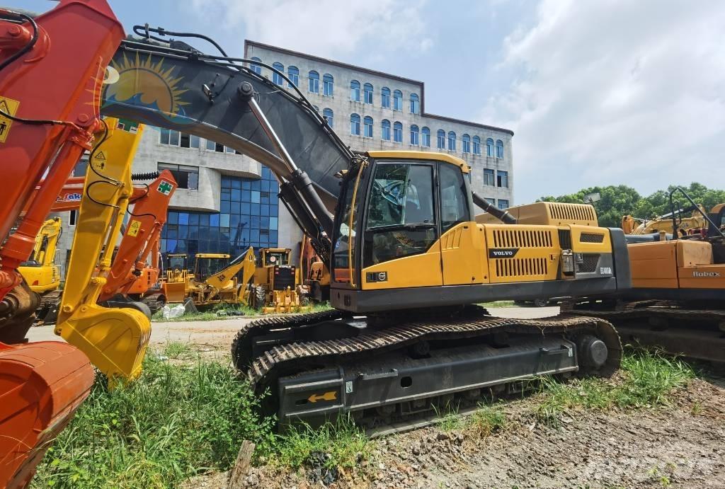 Volvo EC 480 D L حفارات زحافة