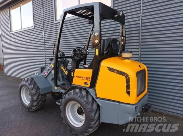 GiANT v452t hd x-tra لوادر صغيرة