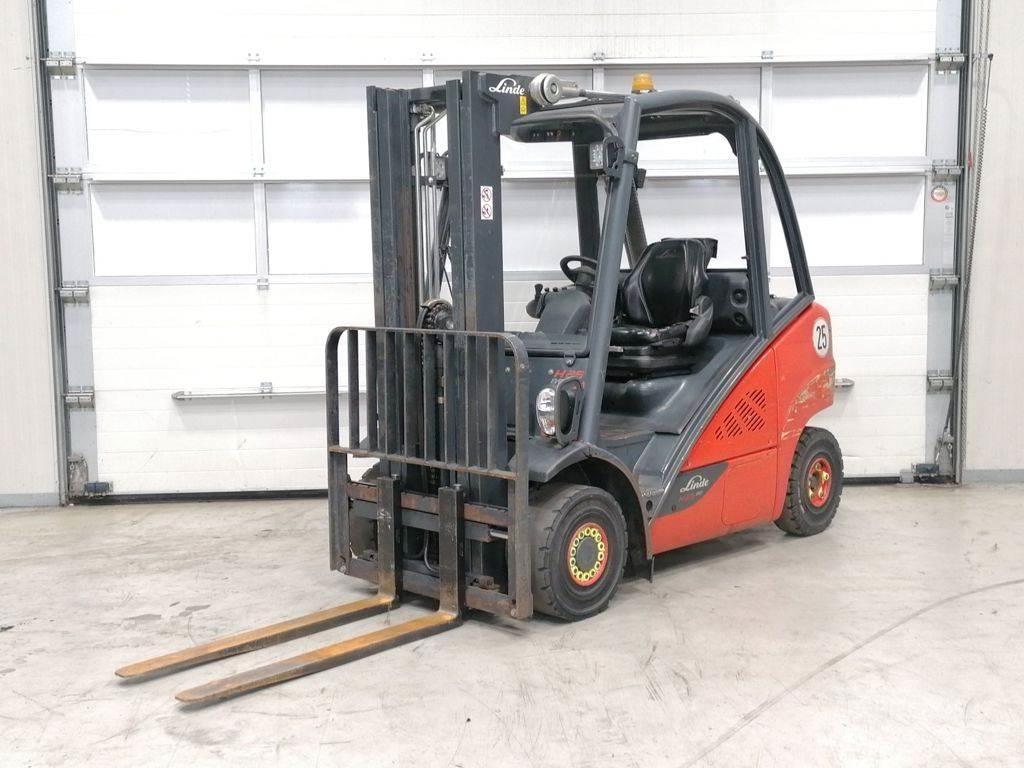 Linde H25D-02 شاحنات الديزل