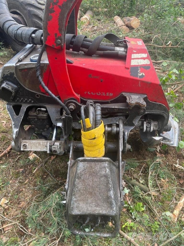 Komatsu 911.5 حصادات