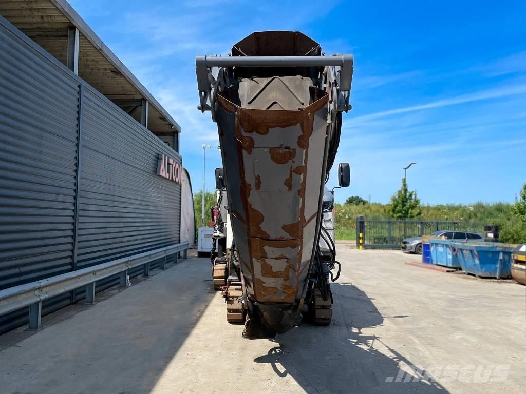 Wirtgen W 100 CFI ماكينات الكشط البارد للأسفلت