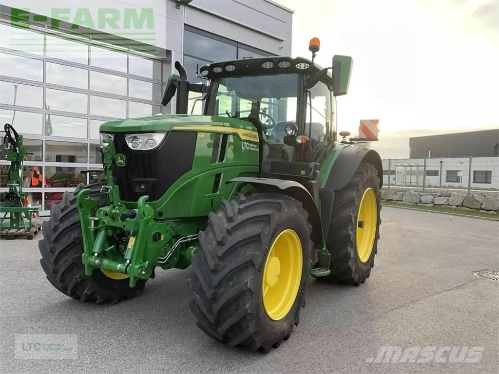 John Deere 6r 215 الجرارات