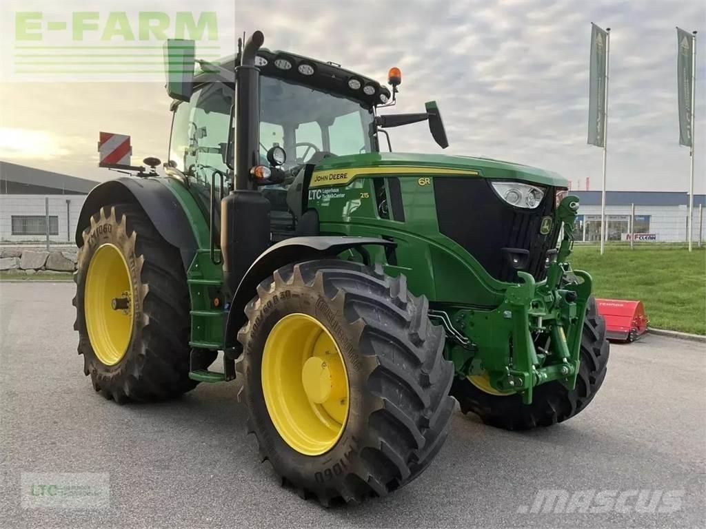 John Deere 6r 215 الجرارات