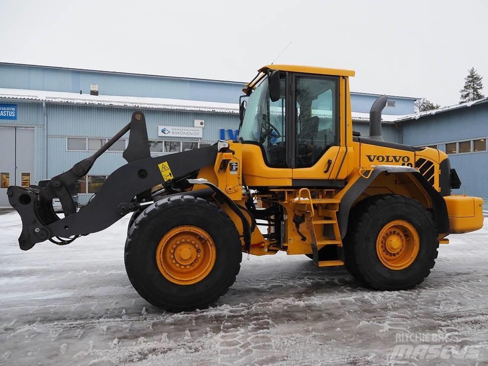 Volvo L 90 F لوادر بعجل