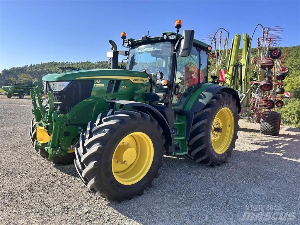 John Deere 6R 155 الجرارات