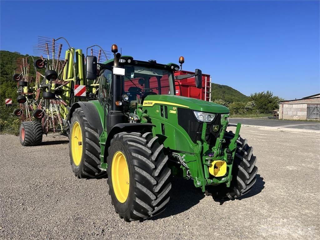 John Deere 6R 155 الجرارات