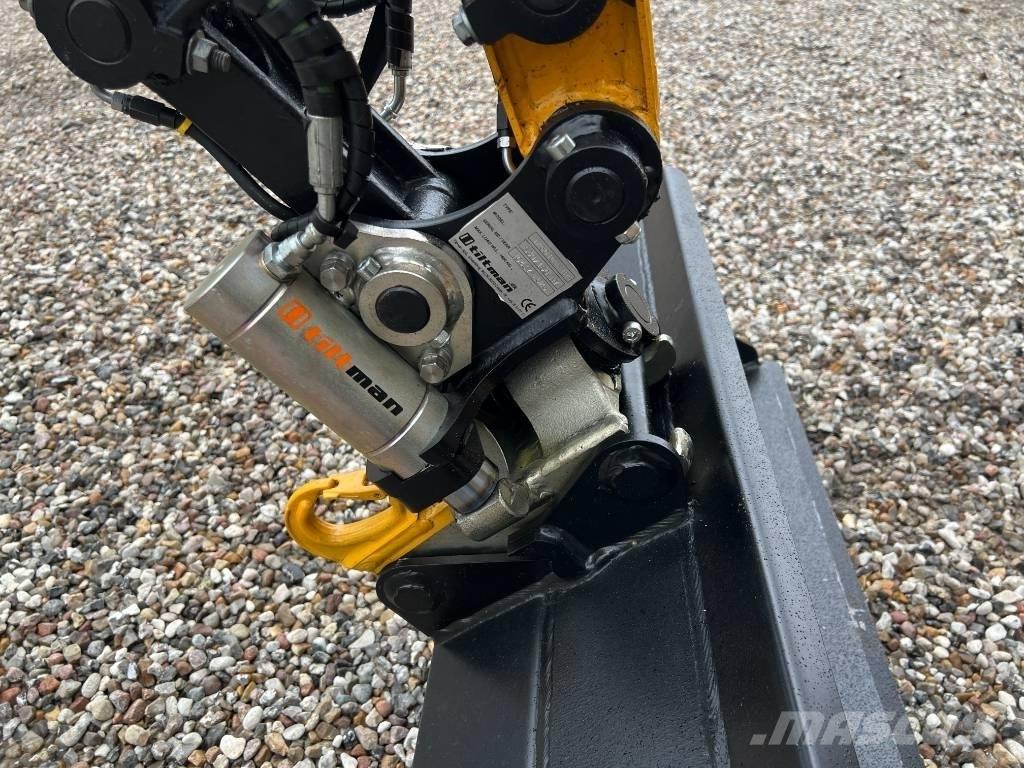 JCB 19 C-1 حفارات صغيرة أقل من 7 طن (حفارات صغيرة)