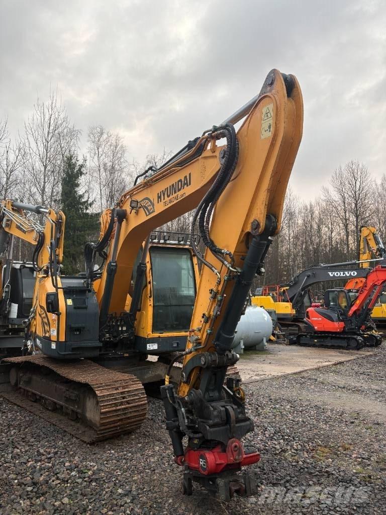 Hyundai HX 145 LCR حفارات زحافة