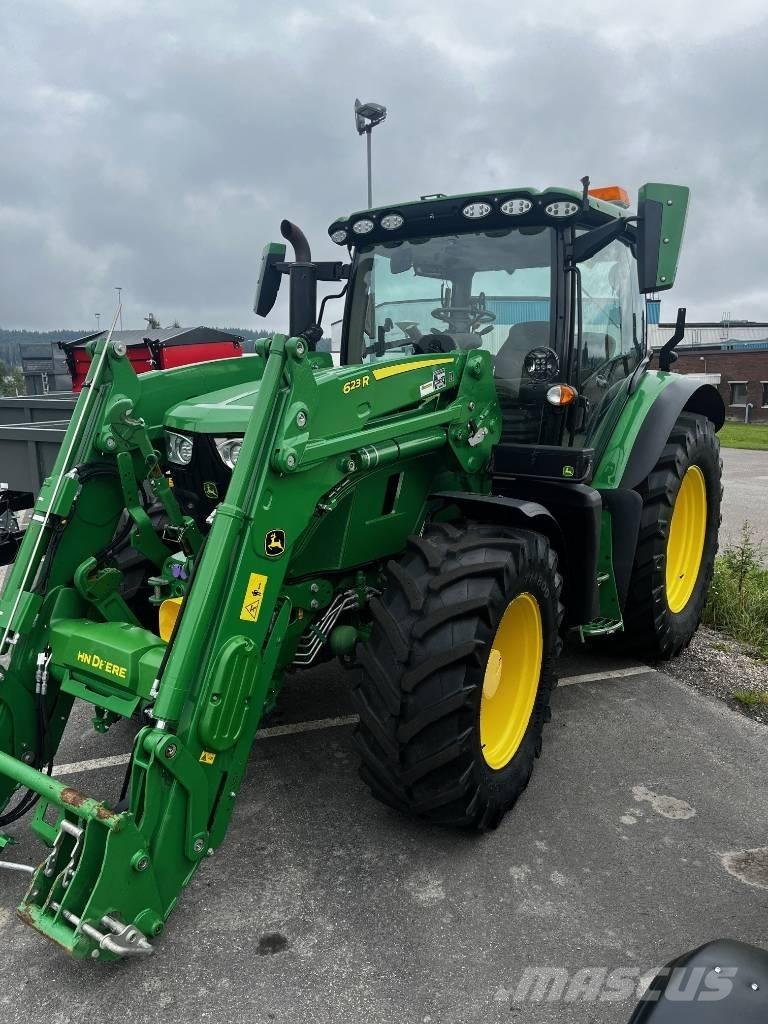 John Deere 6R 150 الجرارات