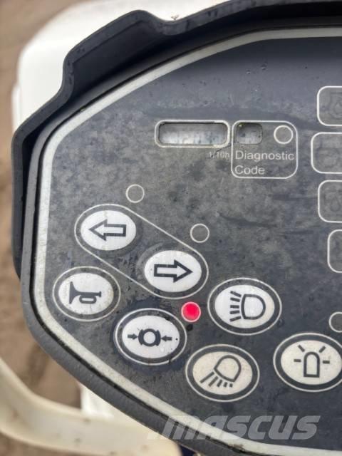 Hamm HD 10 C VV مداحل ثنائية الاسطوانة