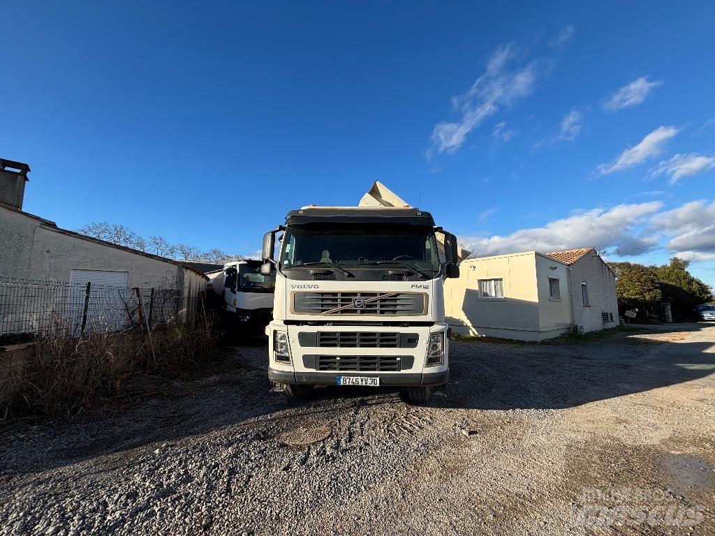 Volvo FM 12 380 شاحنات قلابة