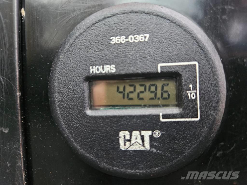CAT 308 E 2 CR حفارات زحافة