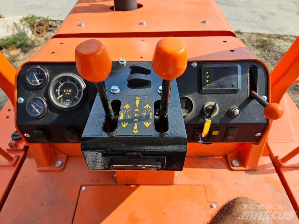 Ditch Witch HT 150 ماكينات حفر خنادق