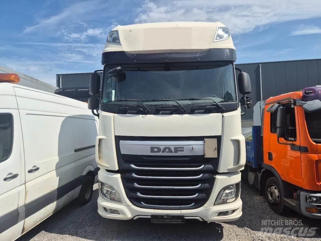 DAF XF 460 6x2 شاحنات قابلة للفك