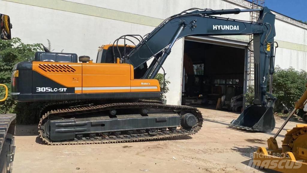 Hyundai 30 L-9 A حفارات زحافة