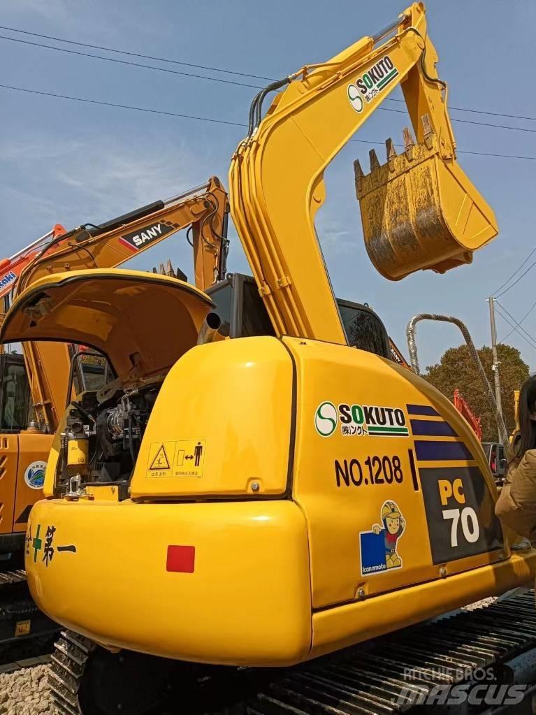 Komatsu PC 70 حفارات صغيرة أقل من 7 طن (حفارات صغيرة)