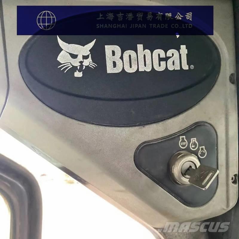 Bobcat s 160 لوادر انزلاقية التوجيه