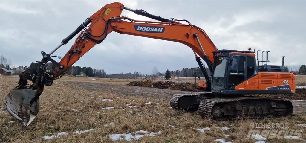 Doosan DX300 LC-5 حفارات زحافة