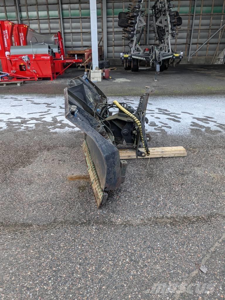 Pome Nivel Aura 280 حراثات ونصول الجليد