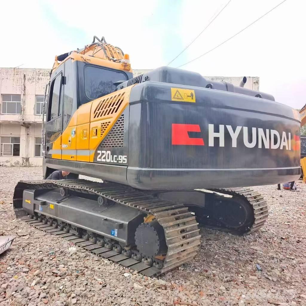 Hyundai 220LC-9S حفارات زحافة