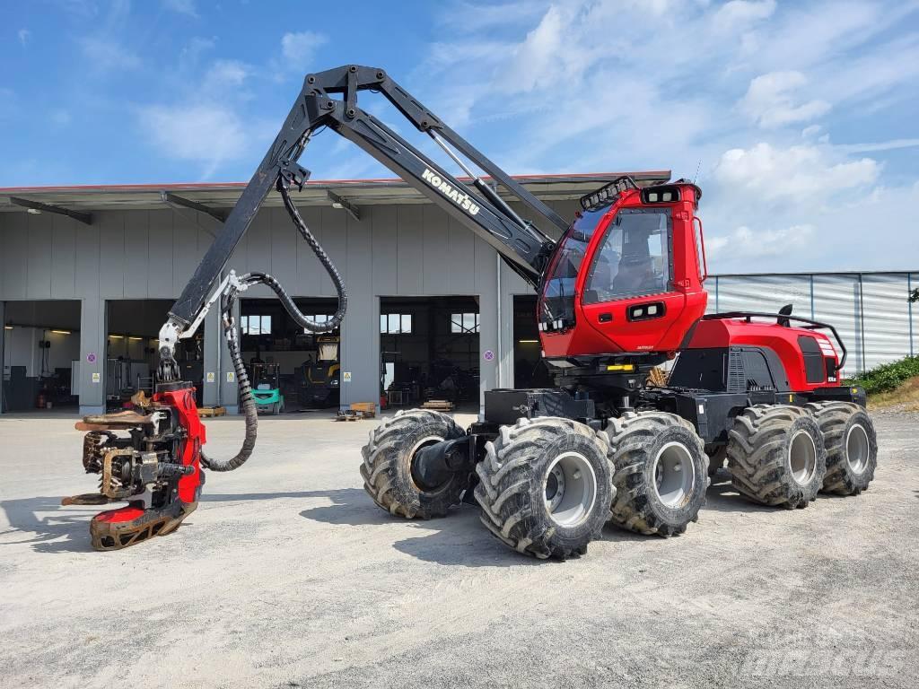 Komatsu 931 XC حصادات