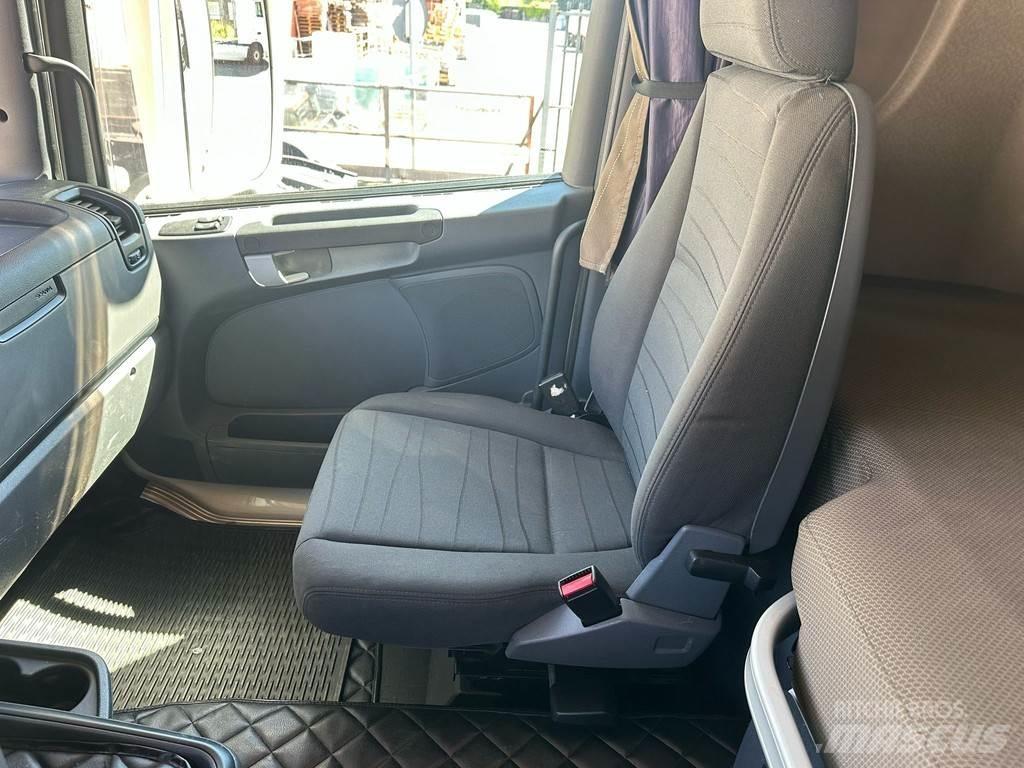 Scania R 450 وحدات الجر