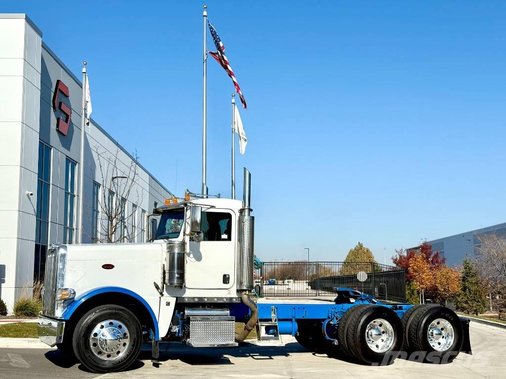 Peterbilt 389 وحدات الجر