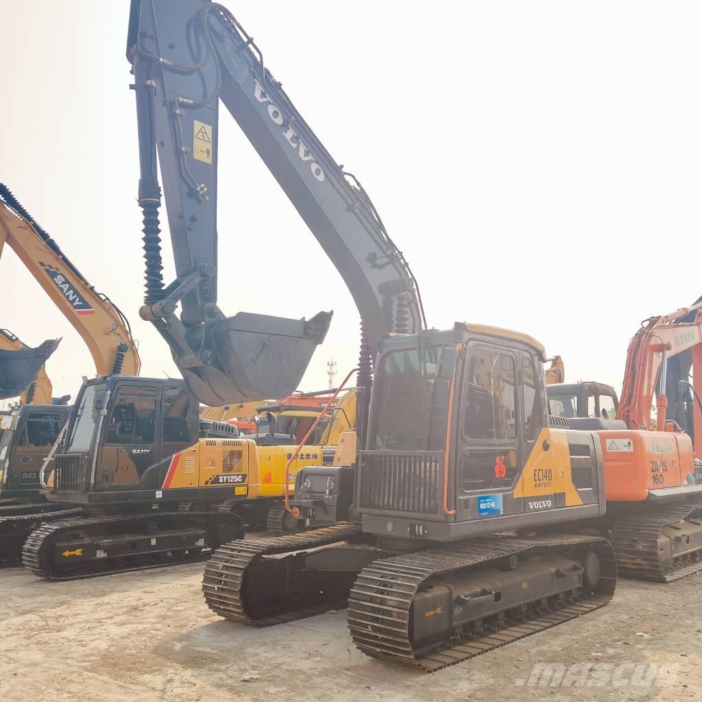 Volvo EC140 حفارات زحافة