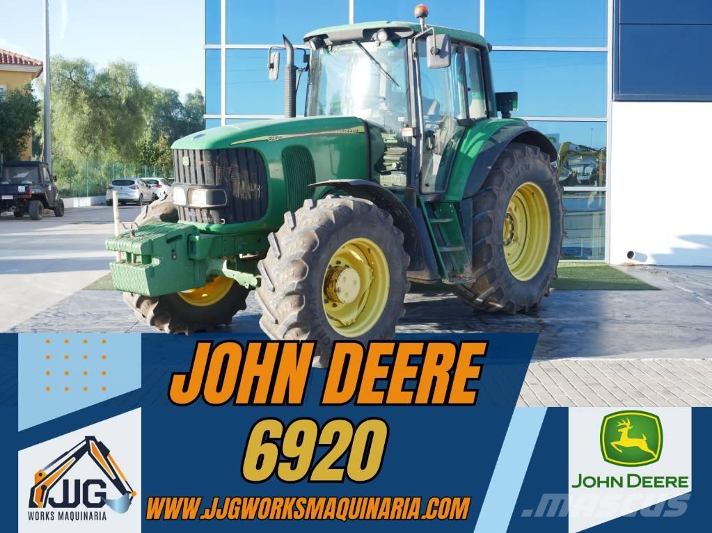 John Deere 6920 الجرارات