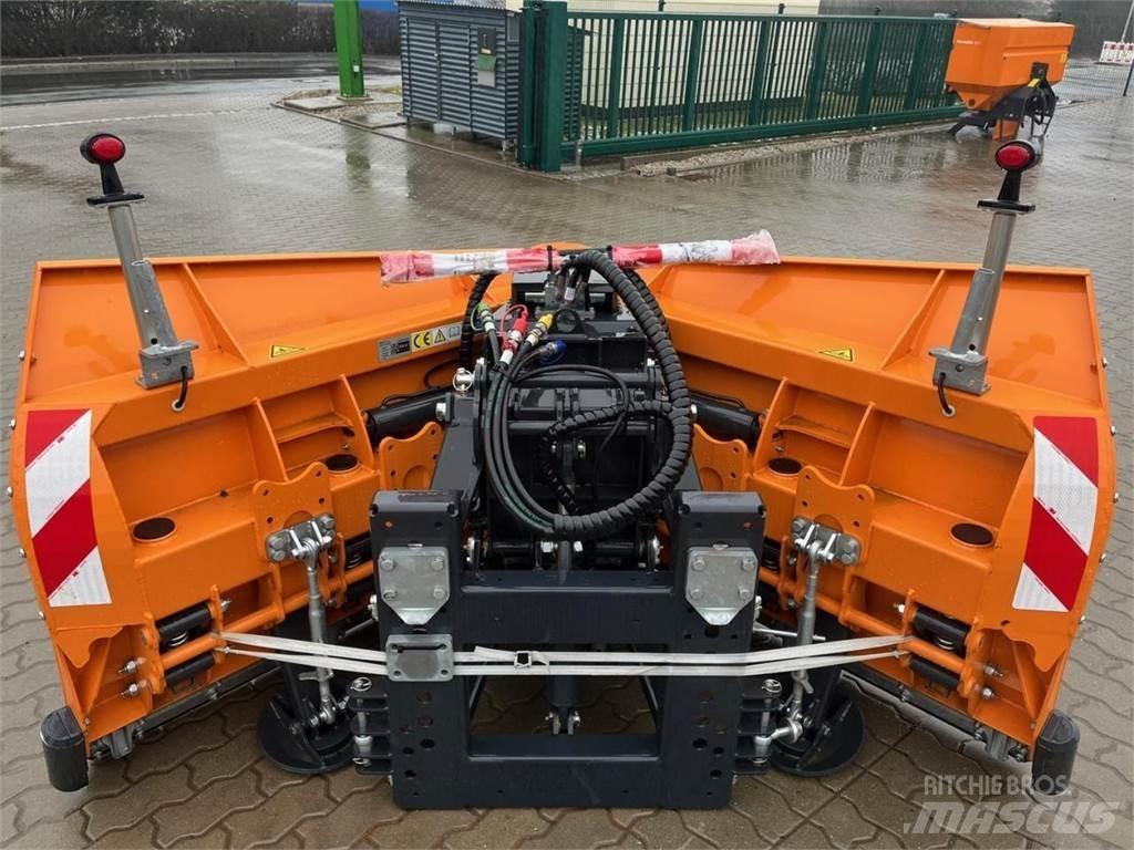  Wintec Vario XM320 حراثات ونصول الجليد