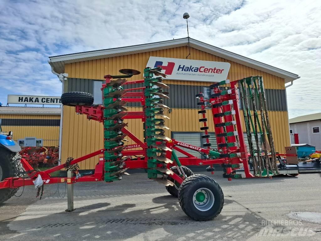 Agro-Masz BTC50 زحافات ساحقة