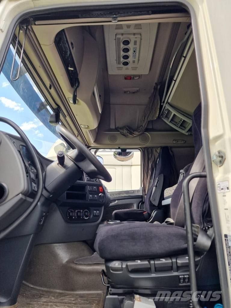DAF XF 106.460 SSC وحدات الجر