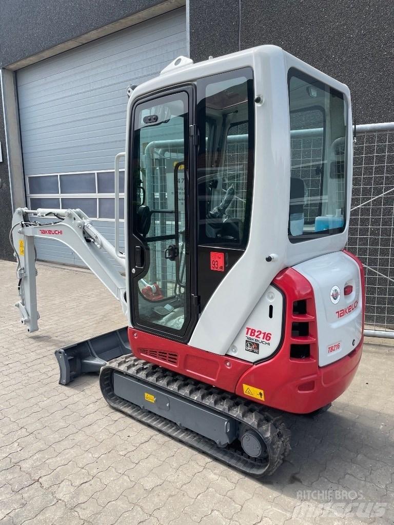 Takeuchi TB216 حفارات صغيرة أقل من 7 طن (حفارات صغيرة)