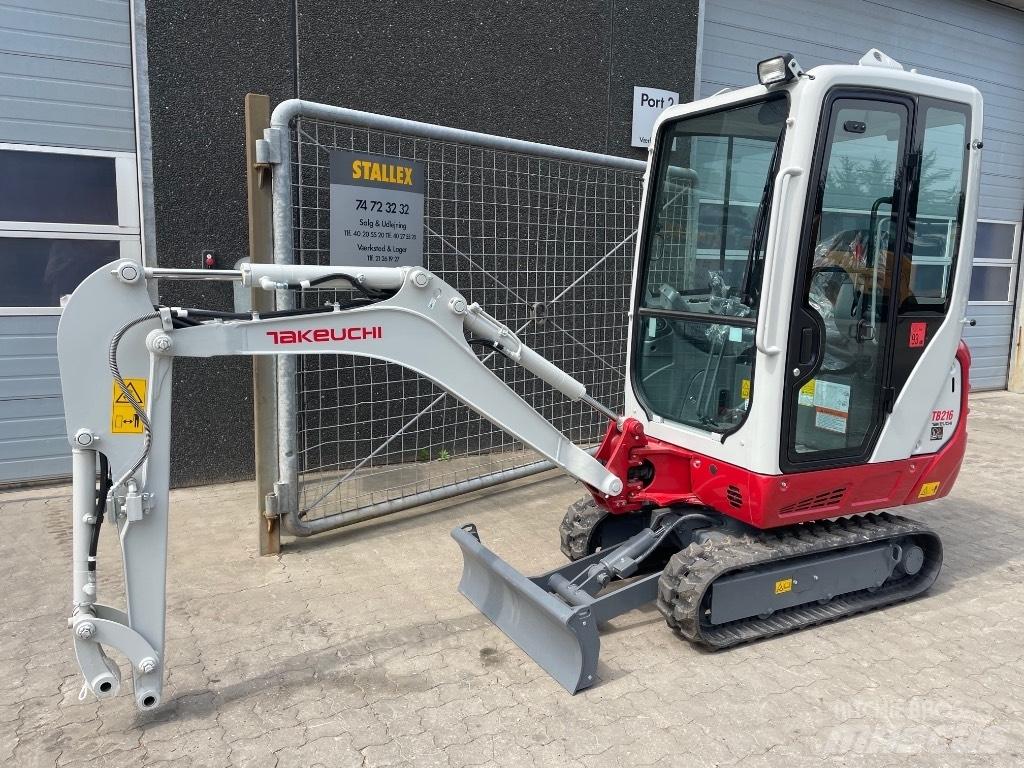 Takeuchi TB216 حفارات صغيرة أقل من 7 طن (حفارات صغيرة)