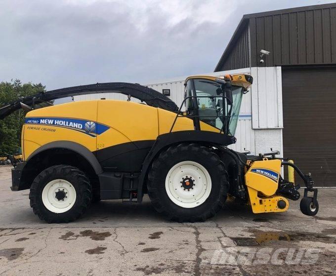 New Holland Fr780 علافات ذاتية الدفع
