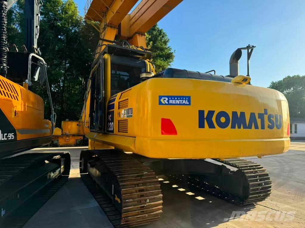 Komatsu PC 220-8 حفارات زحافة