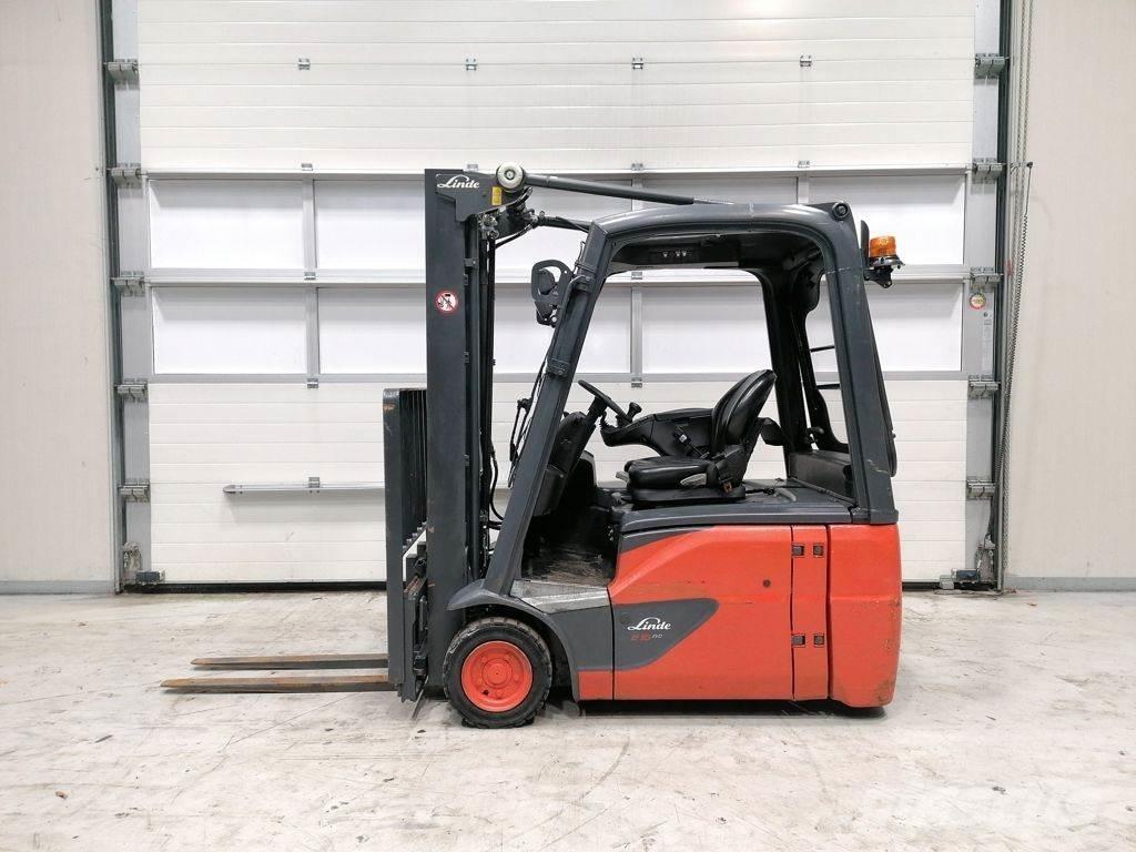Linde E16-02 شاحنات ذات رافعات شوكية تعمل بالكهرباء